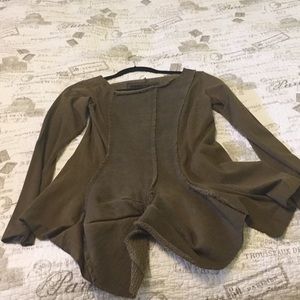 Contemporary Rundholz top